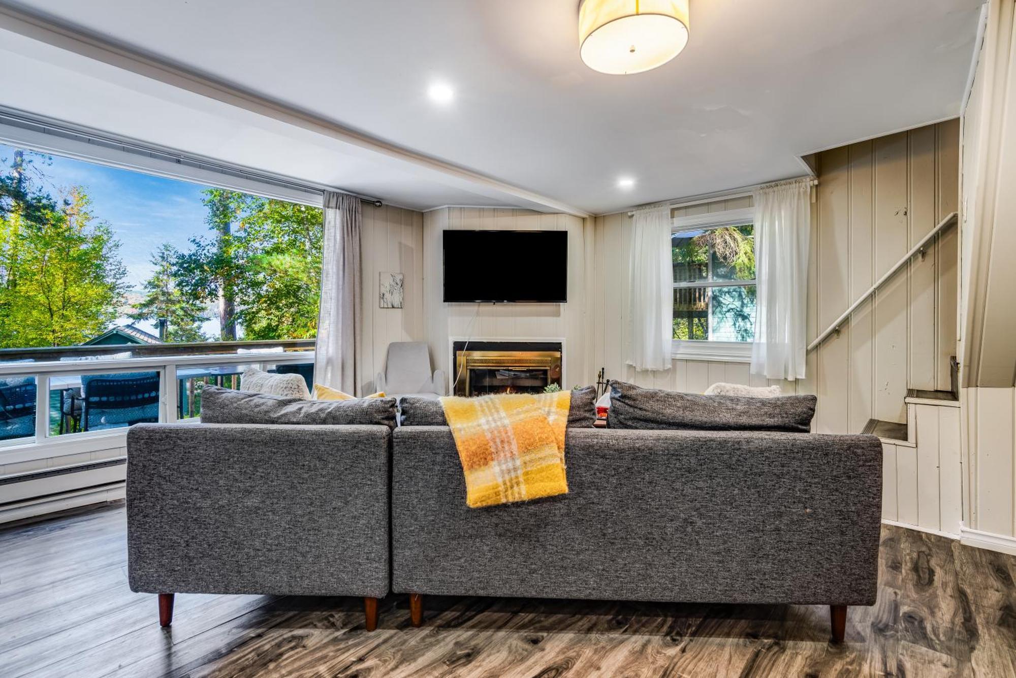 Dwight Muskoka Waterfront Retreatヴィラ エクステリア 写真
