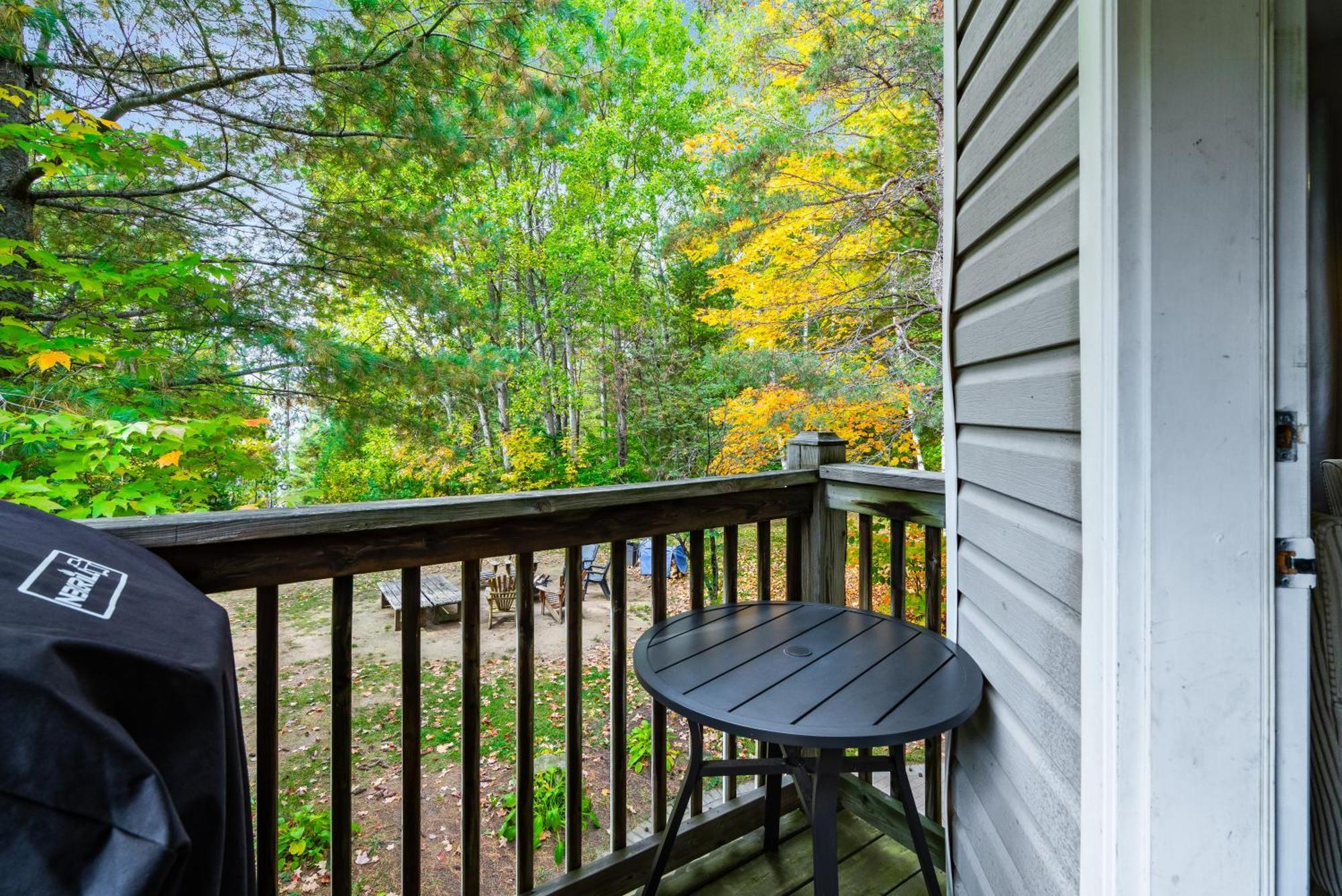 Dwight Muskoka Waterfront Retreatヴィラ エクステリア 写真